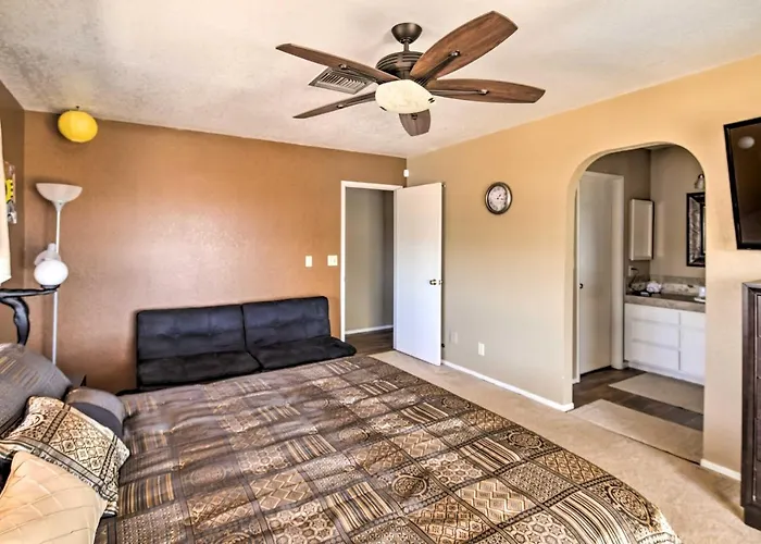 Bullhead W/ Private Pool, Hot Tub & View Bullhead City