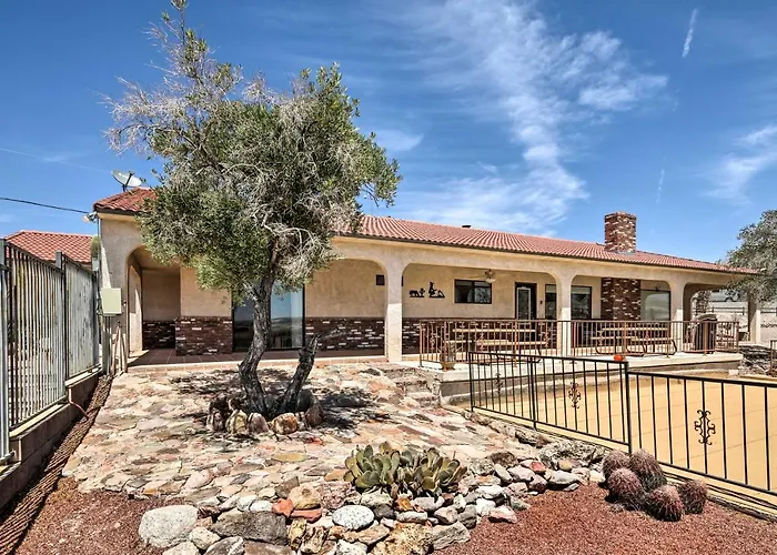 Bullhead W/ Private Pool, Hot Tub & View * Bullhead City