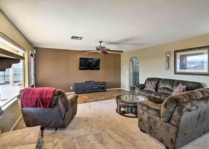 Holiday home Bullhead W/ Private Pool, Hot Tub & View Bullhead City